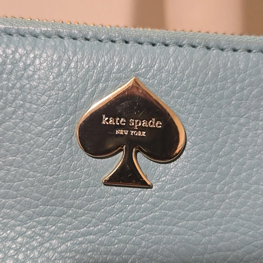 Kate Spade Wristlet With Bow - Picture 2 of 9